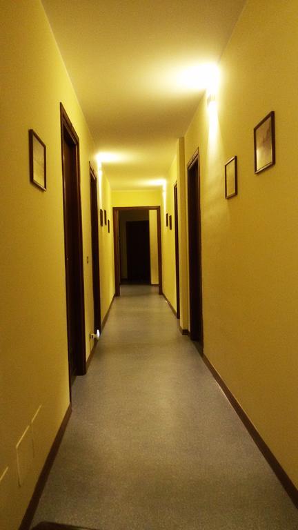 Cerrutihotel Vercelli Exterior foto